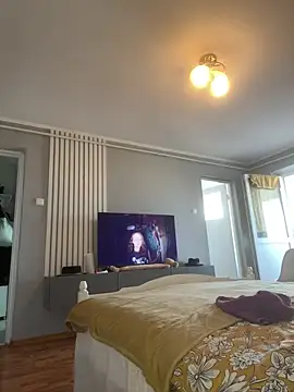 bunnythetailor online show from 31, 1, 2025