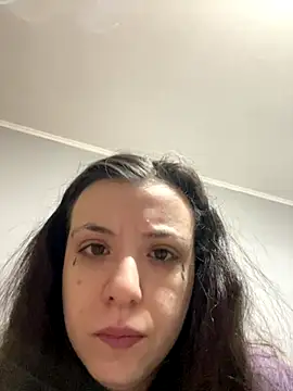 bunnythetailor online show from 18, 12, 2025