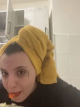 bunnythetailor online show from 7, 2, 2026