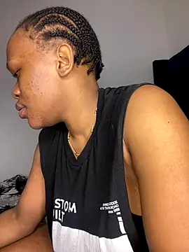 Snapshot of Boneca25 chatting on 29, 11, 2025 Boneca25 online show from 29, 11, 2025