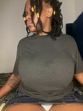 Snapshot of Boneca25 chatting on 11, 1, 2026 Boneca25 online show from 11, 1, 2026