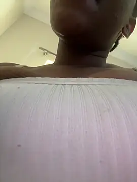 Snapshot of Boneca25 chatting on 9, 2, 2026 Boneca25 online show from 9, 2, 2026