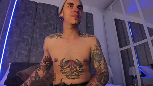 Snapshot of kaletattoo chatting on 16, 2, 2025 kaletattoo online show from 16, 2, 2025