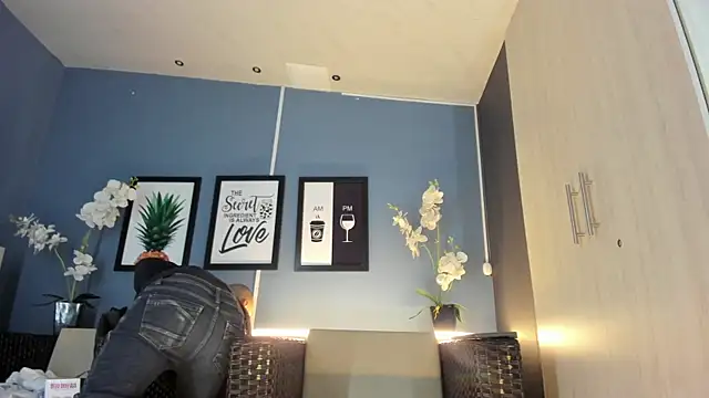 Snapshot of kaletattoo chatting on 23, 11, 2025 kaletattoo online show from 23, 11, 2025