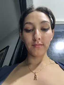 Snapshot of vicky__skinny_1 chatting on 2, 10, 2025 vicky skinny 1 online show from 2, 10, 2025