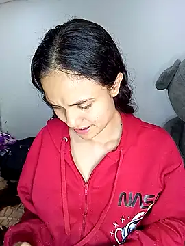 Snapshot of AmbarVanucci chatting on 26, 11, 2025 AmbarVanucci online show from 26, 11, 2025