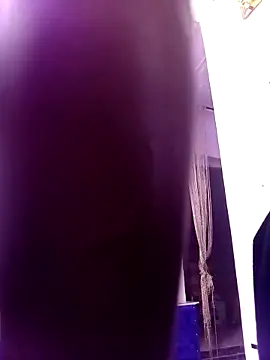 Snapshot of philippiano33 chatting on 18, 9, 2025 philippiano33 online show from 18, 9, 2025