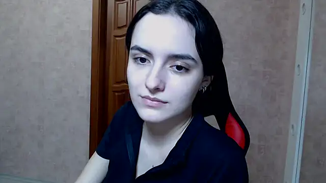 Snapshot of AmelieBanshee chatting on 27, 10, 2025 AmelieBanshee online show from 27, 10, 2025