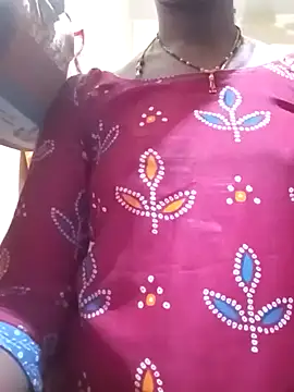 Snapshot of TeluguammayiMahi chatting on 14, 2, 2025 TeluguammayiMahi online show from 14, 2, 2025