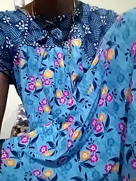 Snapshot of TeluguammayiMahi chatting on 5, 10, 2025 TeluguammayiMahi online show from 5, 10, 2025