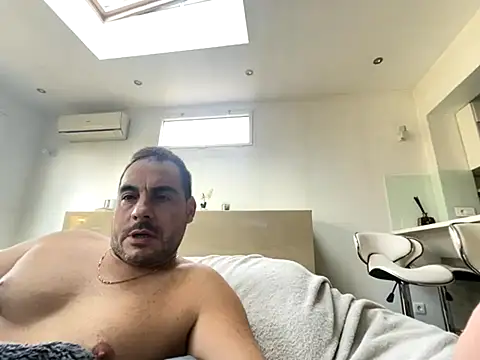 Snapshot of justeqqun chatting on 1, 11, 2025 justeqqun online show from 1, 11, 2025