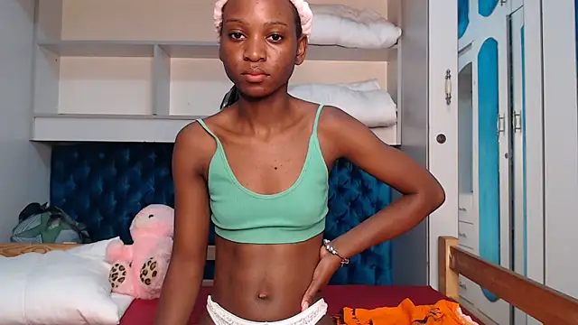 YoungDiva69 online show from 4, 2, 2026