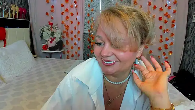 Snapshot of MartiniMartini chatting on 5, 11, 2025 MartiniMartini online show from 5, 11, 2025