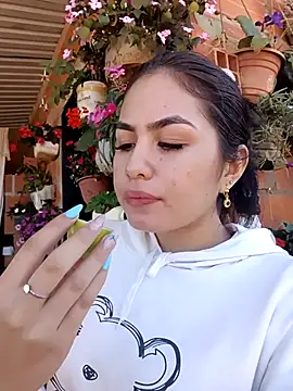 Snapshot of nana_1234 chatting on 10, 9, 2025 nana 1234 online show from 10, 9, 2025