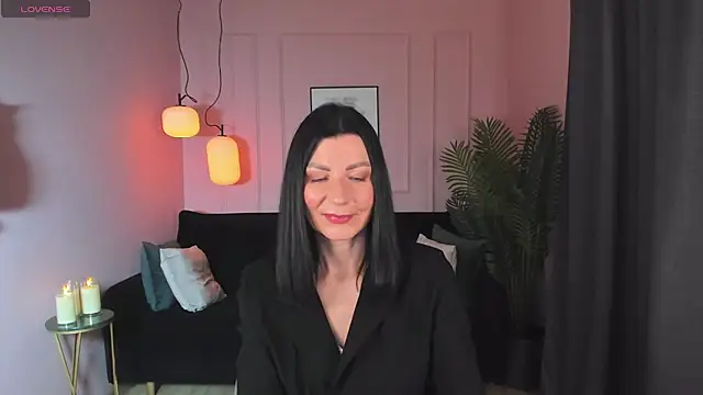 MonicaCheerful online show from 29, 1, 2025