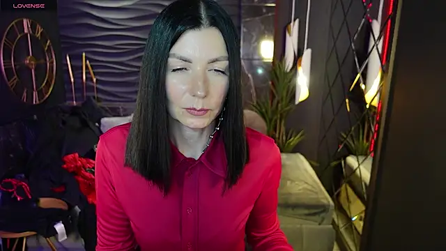 MonicaCheerful online show from 12, 2, 2025