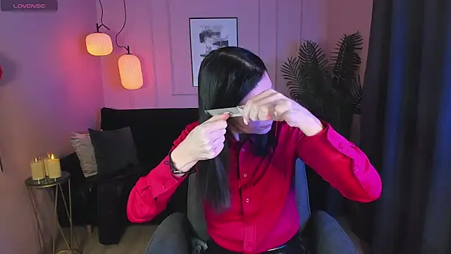 MonicaCheerful online show from 16, 2, 2025