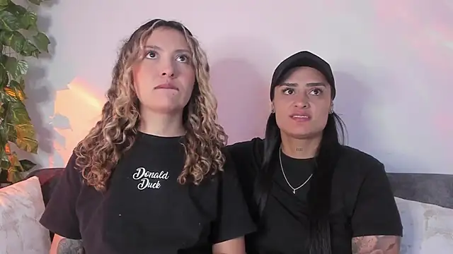 Snapshot of my_melody chatting on 3, 10, 2025 my melody online show from 3, 10, 2025