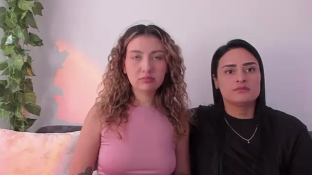 Snapshot of my_melody chatting on 23, 10, 2025 my melody online show from 23, 10, 2025