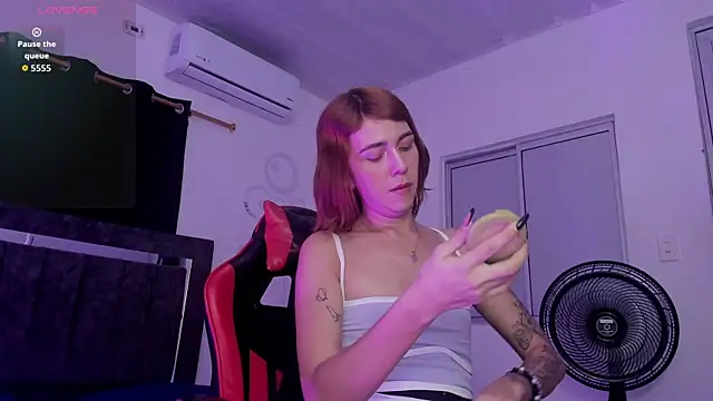 Nicol TransGirl online show from 22, 10, 2025