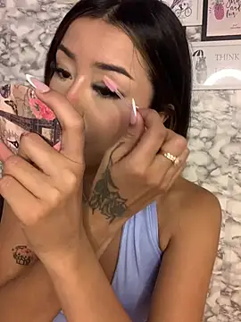 Miss karol online show from 1, 4, 2026