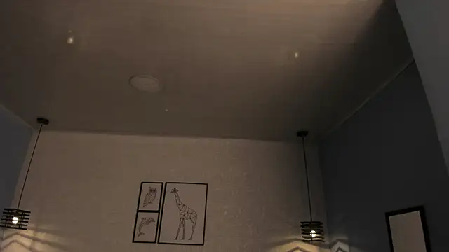 Snapshot of ninna_curly chatting on 4, 7, 2026 ninna curly online show from 4, 7, 2026
