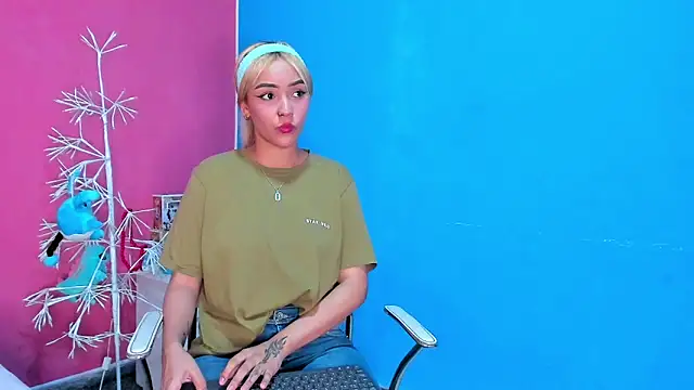 asami kimi online show from 12, 2, 2025