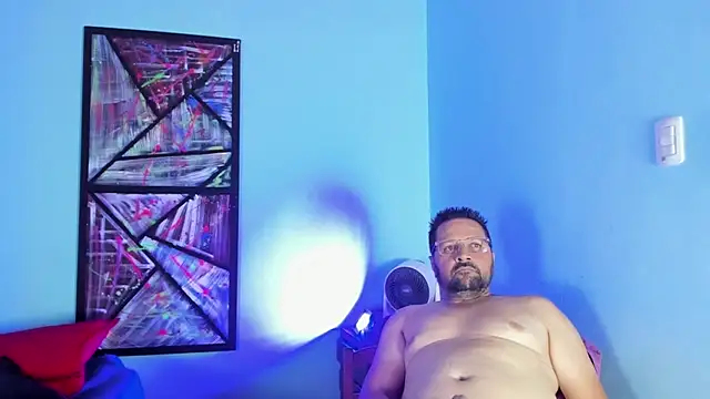 Snapshot of Daniel_08_8 chatting on 13, 10, 2025 Daniel 08 8 online show from 13, 10, 2025