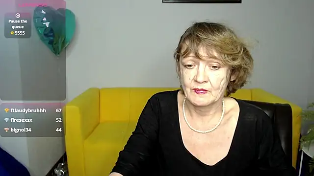 Snapshot of SexyGrandma_ chatting on 25, 2, 2025 SexyGrandma online show from 25, 2, 2025