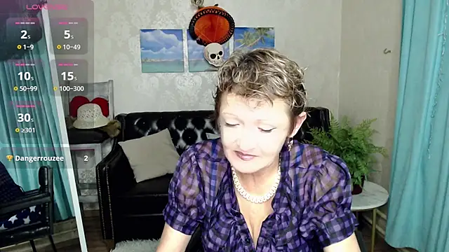 Snapshot of SexyGrandma_ chatting on 20, 10, 2025 SexyGrandma online show from 20, 10, 2025