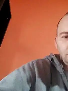Milankure111 online show from 10, 2, 2025