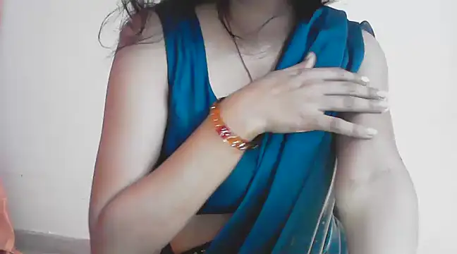 Snapshot of kajal__bhabhi_ chatting on 10, 2, 2025 kajal bhabhi online show from 10, 2, 2025