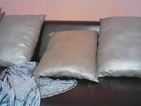 Snapshot of kajal__bhabhi_ chatting on 28, 2, 2025 kajal bhabhi online show from 28, 2, 2025