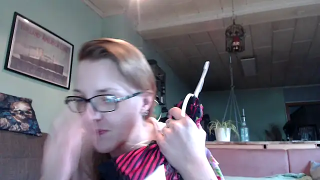 Snapshot of Astrid-Gilbert chatting on 30, 1, 2025 Astrid-Gilbert online show from 30, 1, 2025