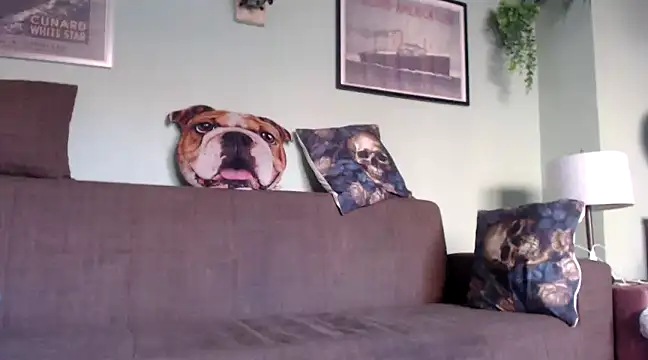 Snapshot of Astrid-Gilbert chatting on 4, 3, 2025 Astrid-Gilbert online show from 4, 3, 2025