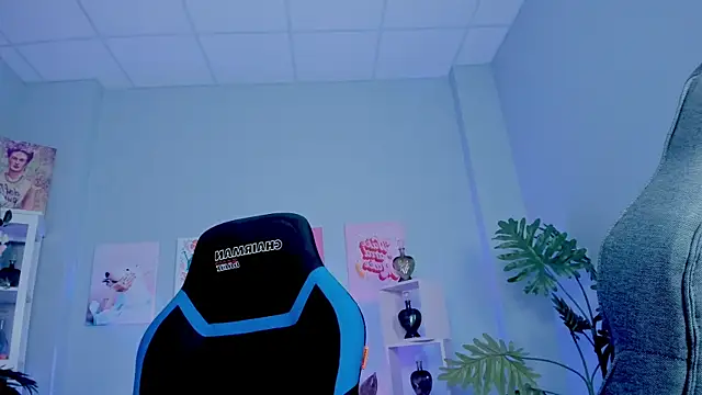 Snapshot of MisaPage chatting on 22, 11, 2025 MisaPage online show from 22, 11, 2025