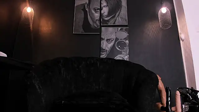 Snapshot of SadieManson_ chatting on 17, 1, 2026 SadieManson online show from 17, 1, 2026