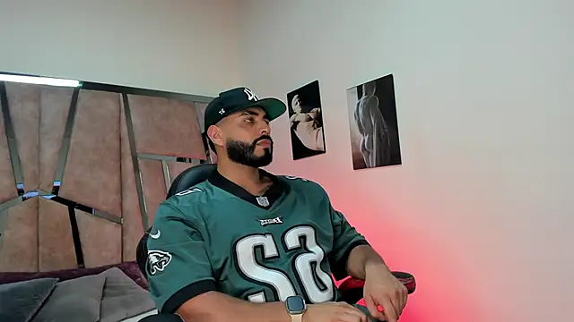 LeandroRusso online show from 20, 2, 2025