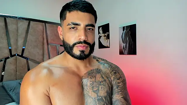 LeandroRusso online show from 21, 2, 2025