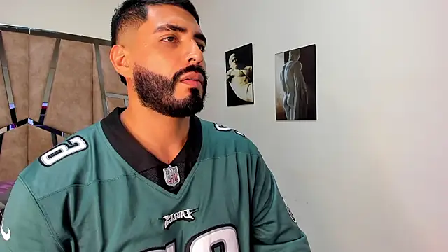 LeandroRusso online show from 4, 3, 2025