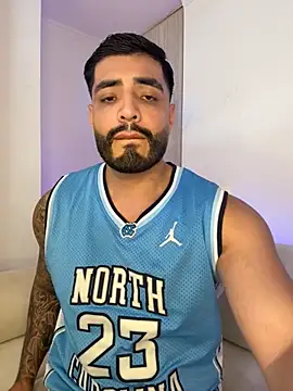 LeandroRusso online show from 2, 10, 2025