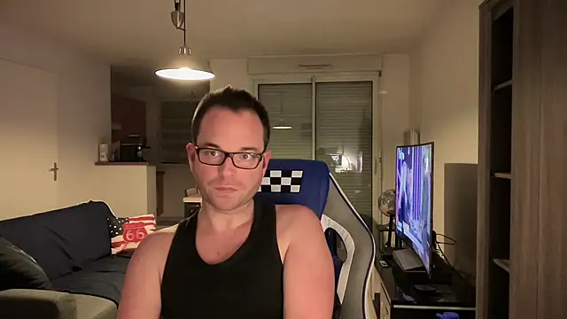 Funnyjul31 online show from 3, 2, 2025