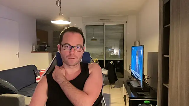 Funnyjul31 online show from 16, 2, 2025