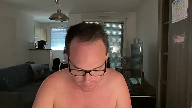 Funnyjul31 online show from 14, 9, 2025