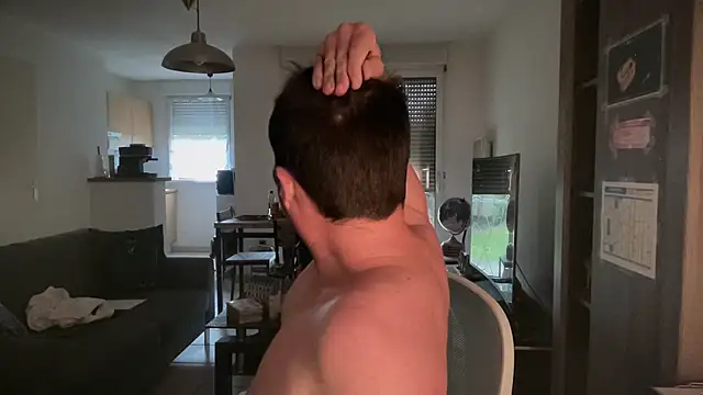 Funnyjul31 online show from 28, 3, 2026