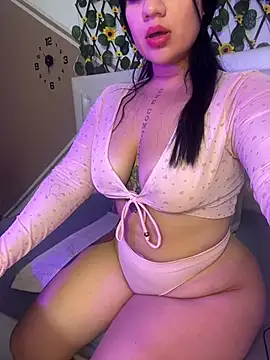 Snapshot of alexa_cf chatting on 4, 3, 2025 alexa cf online show from 4, 3, 2025