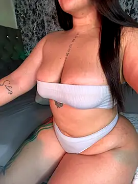 Snapshot of alexa_cf chatting on 10, 11, 2025 alexa cf online show from 10, 11, 2025