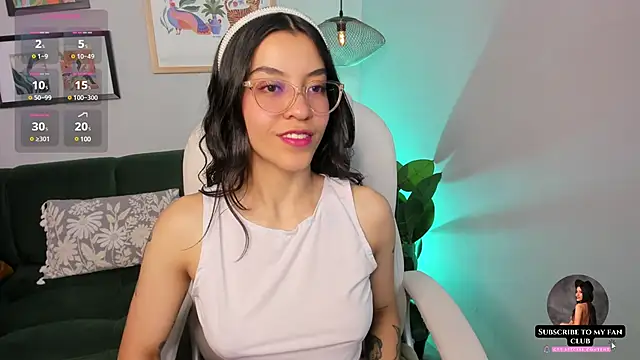 Snapshot of nina__dixon chatting on 18, 2, 2025 nina dixon online show from 18, 2, 2025