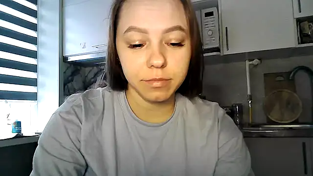 Snapshot of Misssweet_s chatting on 20, 11, 2025 Misssweet s online show from 20, 11, 2025