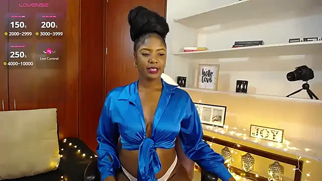 Snapshot of miaderail chatting on 5, 2, 2025 miaderail online show from 5, 2, 2025